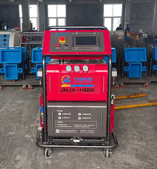 聚氨酯裝飾線條發(fā)泡機(圖1) H5800PLC聚氨酯裝飾線條發(fā)泡機