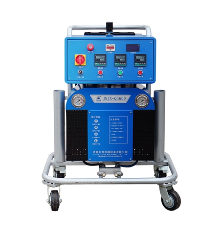 聚氨酯發(fā)泡設(shè)備JNJX-Q5600型(圖1)